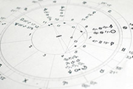 a black and white computerized chart wheel